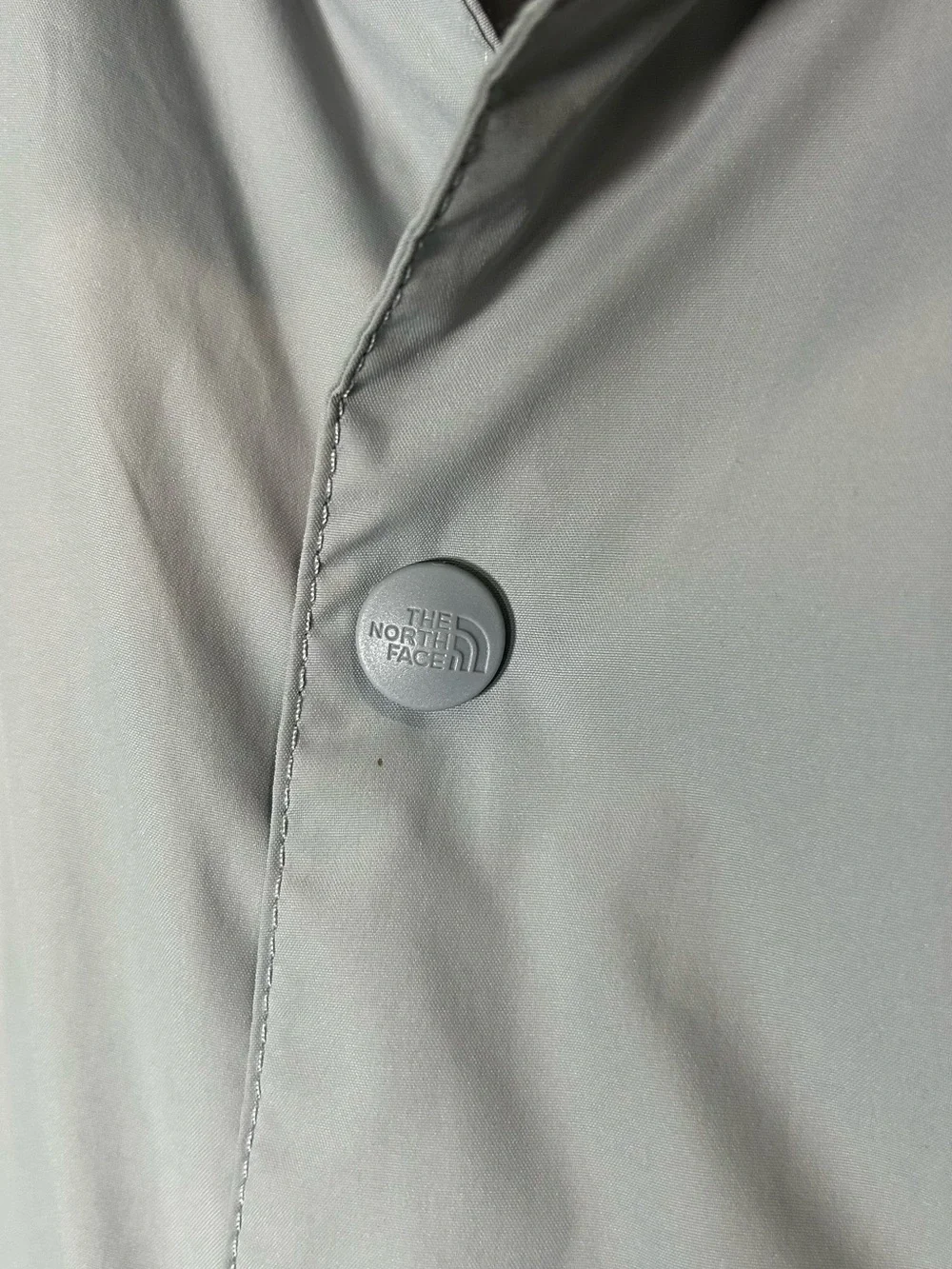 The North Face Limited Edition Coaches Jacket Snap Gray White Windwall Sz M
